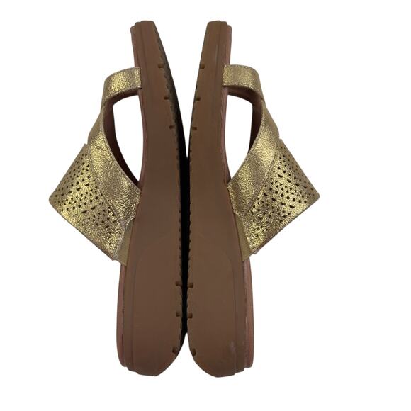 Baretraps Brett Gold Metallic Slide Comfort Lightweight Sandals Women's Size 6.5 - Picture 4 of 8